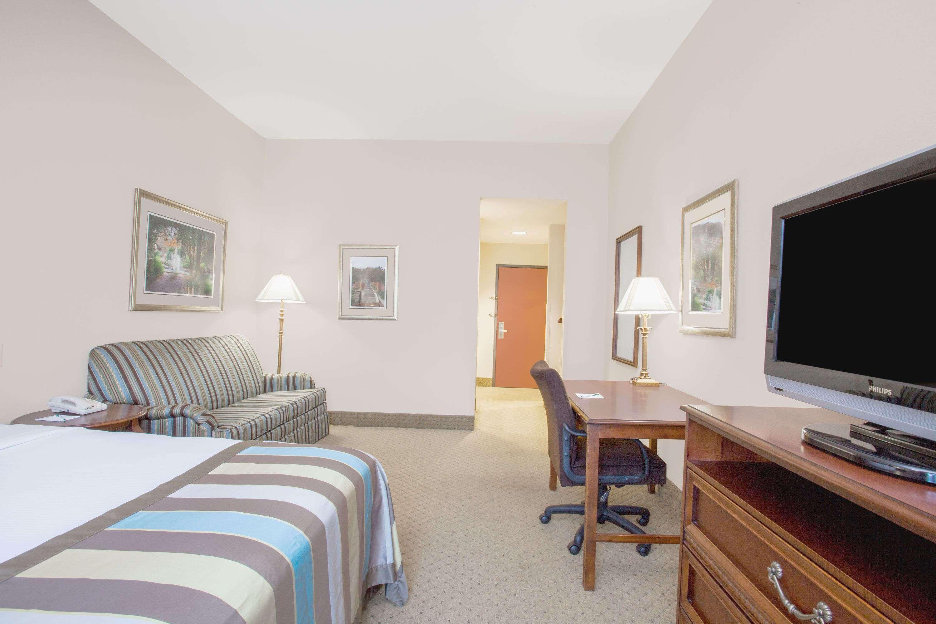 Wingate By Wyndham Columbia/Lexington Hotel Екстериор снимка