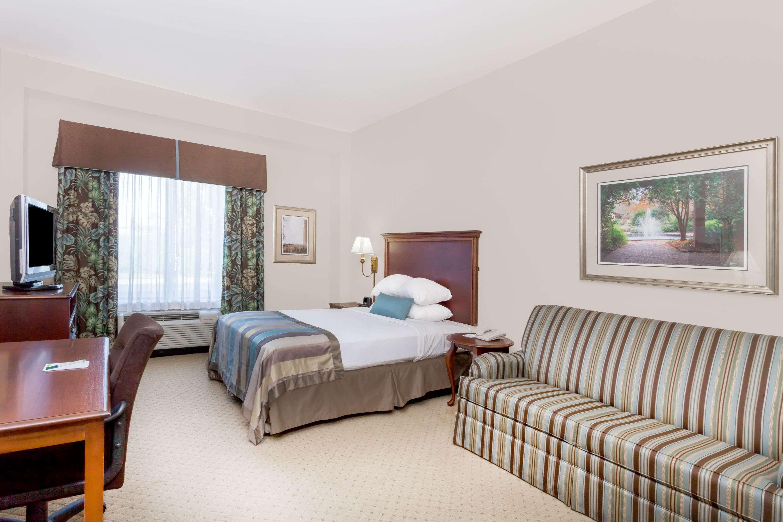 Wingate By Wyndham Columbia/Lexington Hotel Екстериор снимка