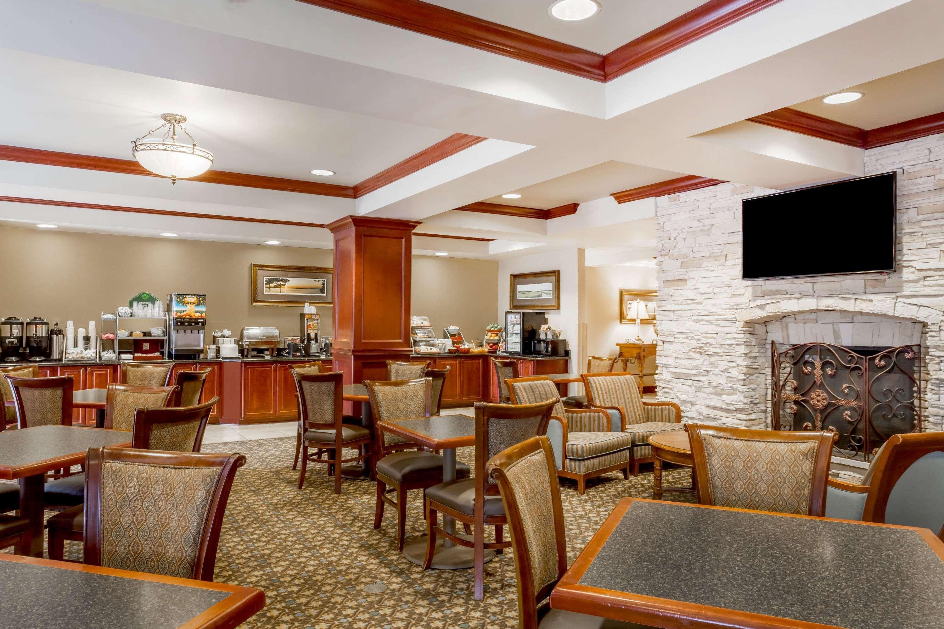 Wingate By Wyndham Columbia/Lexington Hotel Екстериор снимка