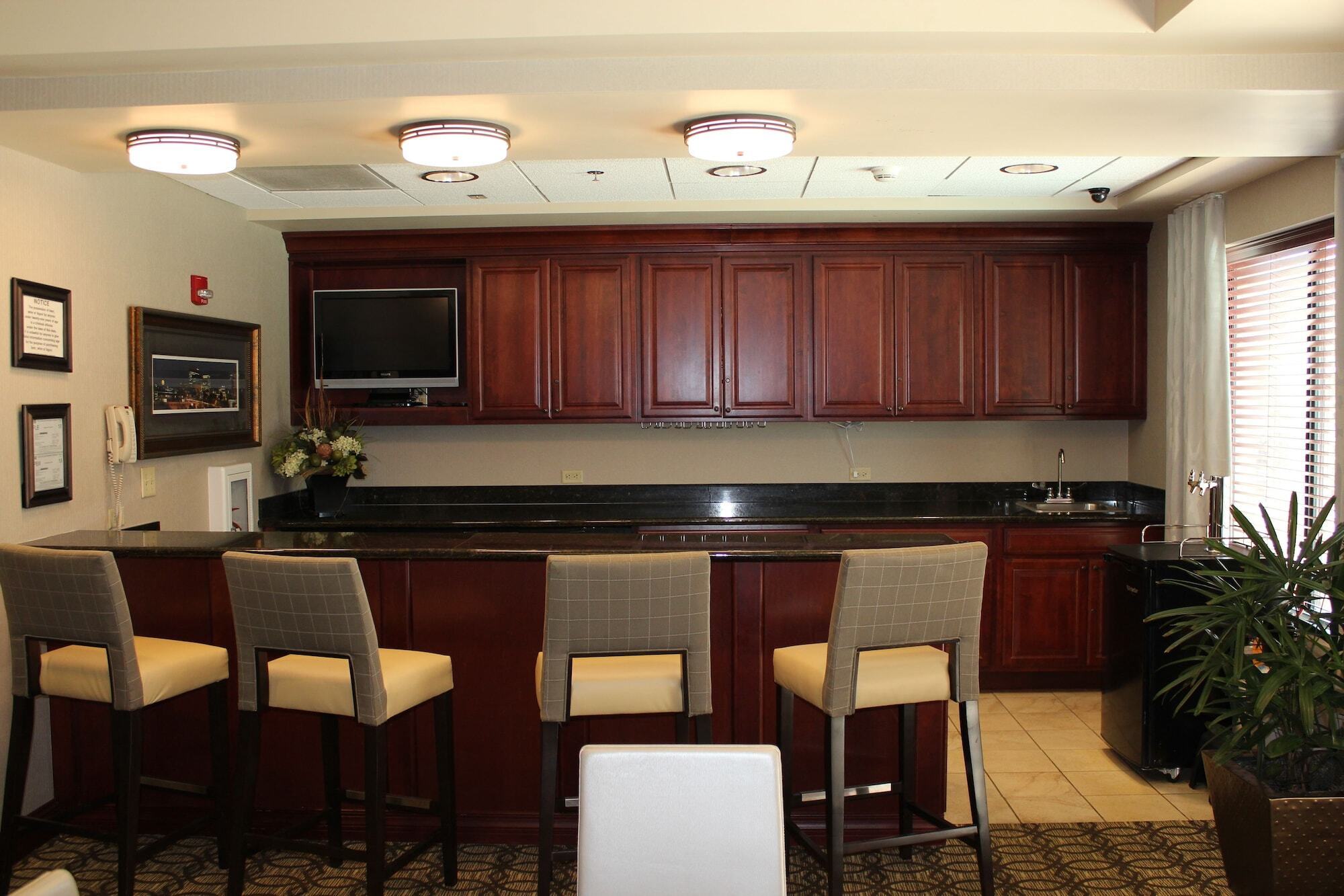 Wingate By Wyndham Columbia/Lexington Hotel Екстериор снимка